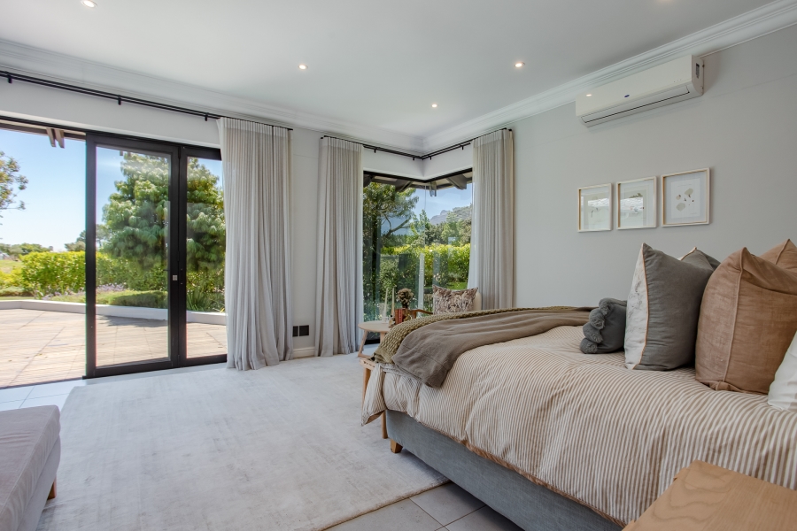 4 Bedroom Property for Sale in Pearl Valley at Val de Vie Western Cape